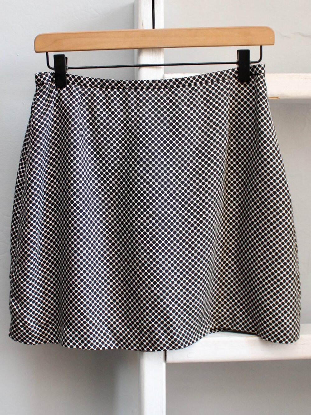 Ann Taylor Vintage Y2K Black White Pattern A-Line Silk Mini Skirt Size Small